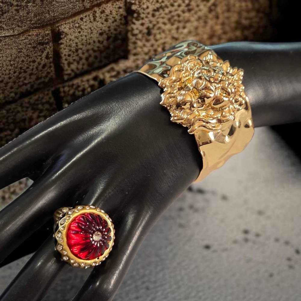 Royal Regal Lion Gold Plated Hammered Cuff Bracelet - Picture 4 of 5